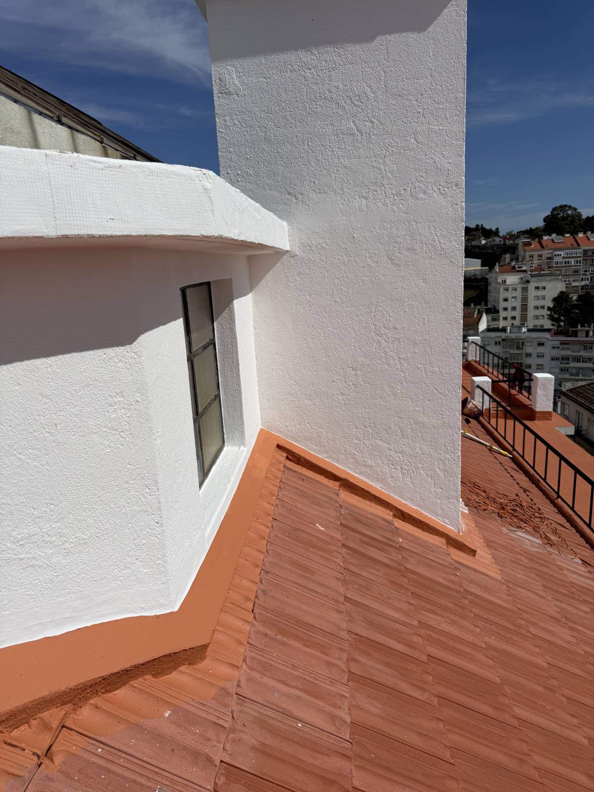 Cubo alpinismo - Almada - Demolição de Construções