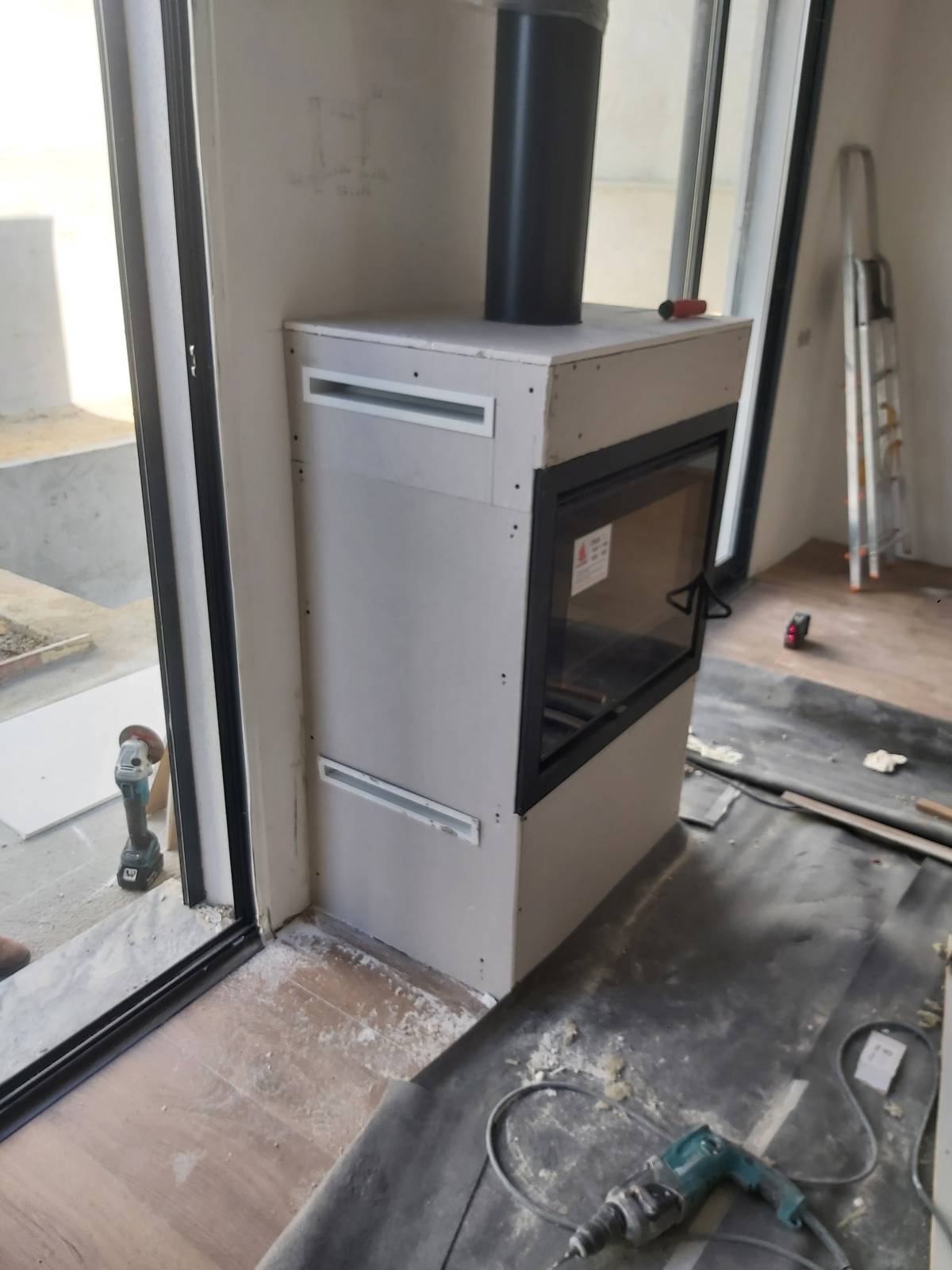 WE Construções - Almada - Cabinet Refacing