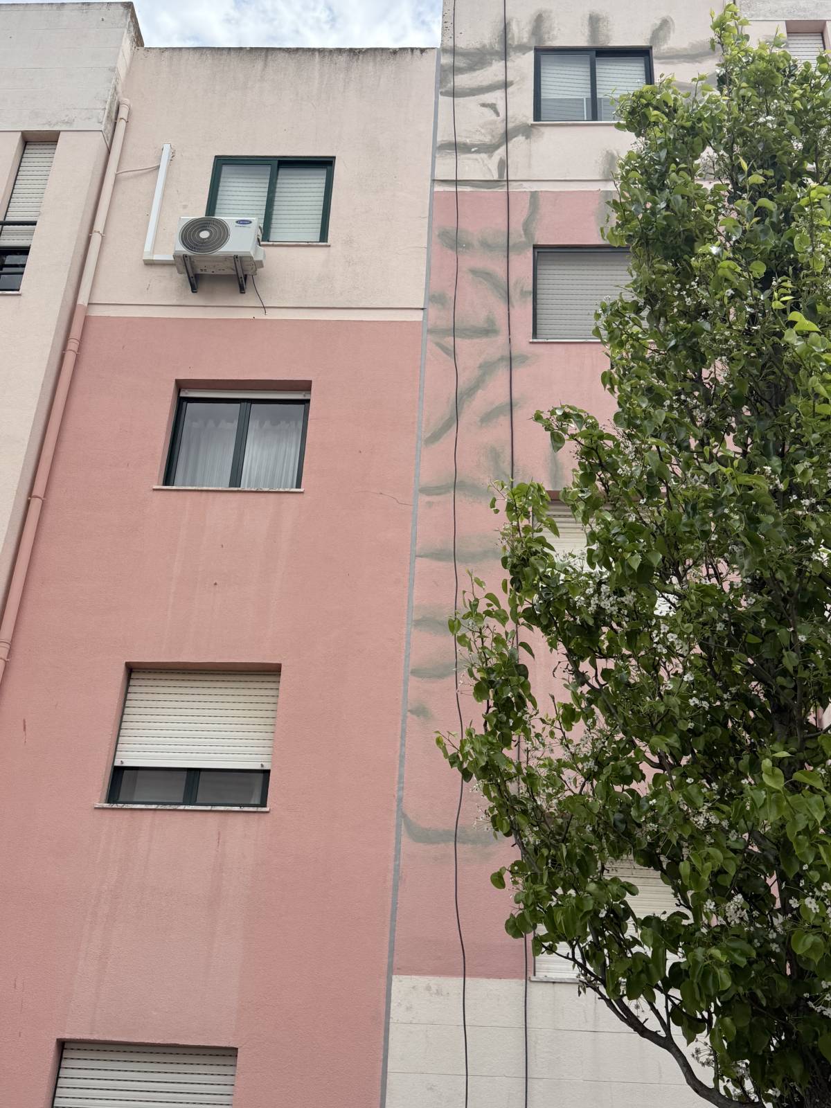 Cubo alpinismo - Almada - Remodelações e Construção