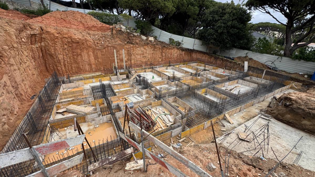 barros.one - Loulé - Reparação ou Manutenção de Canalização Exterior