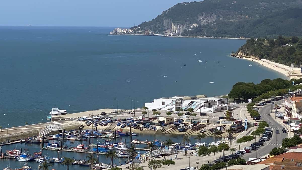 Barreira US - Setúbal - Rohrleitungen im Außenbereich reparieren oder warten