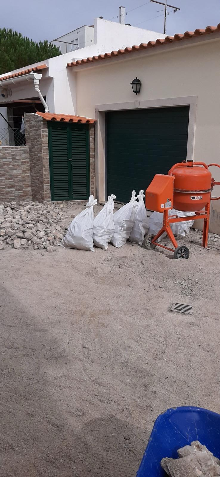 Nunes Ventura - Palmela - Garage Door Repair