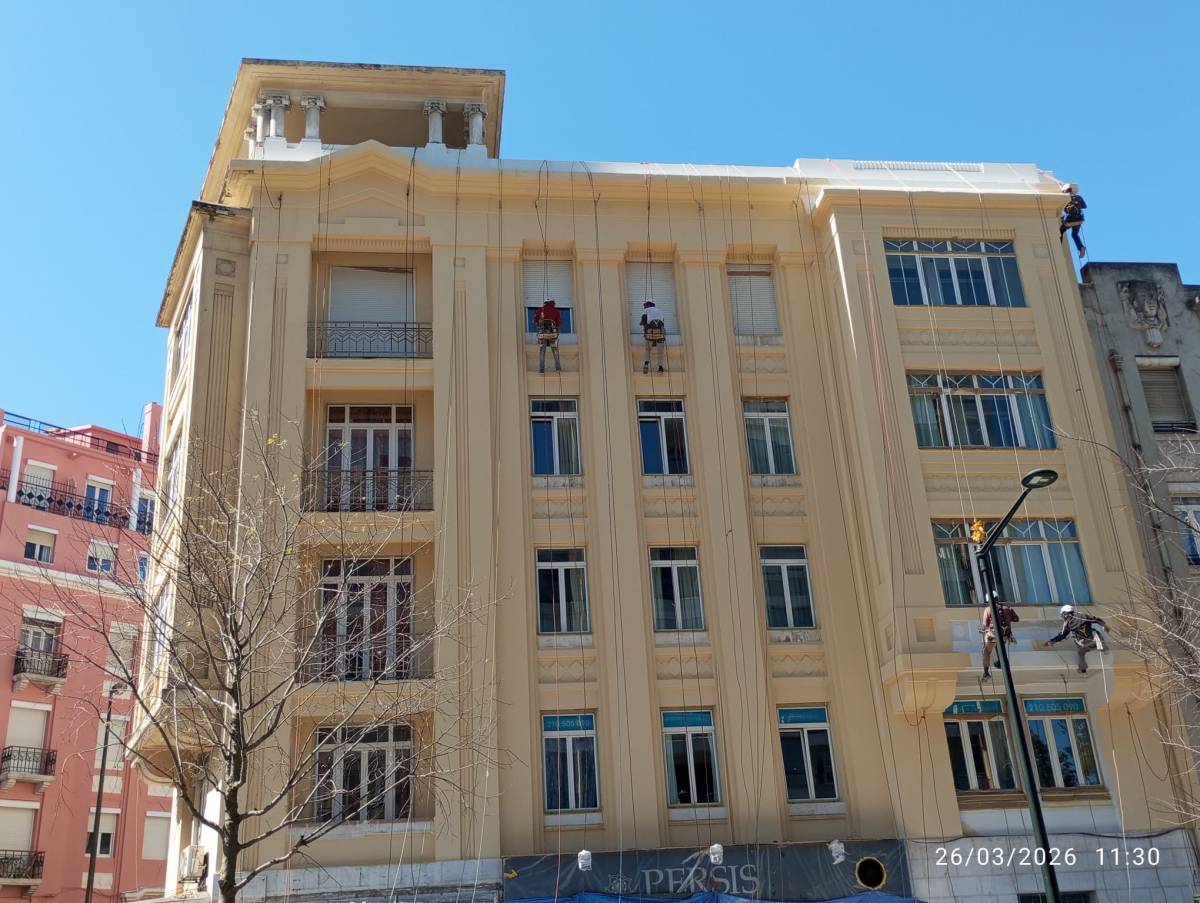 Cubo alpinismo - Almada - Construção de Casa Modular