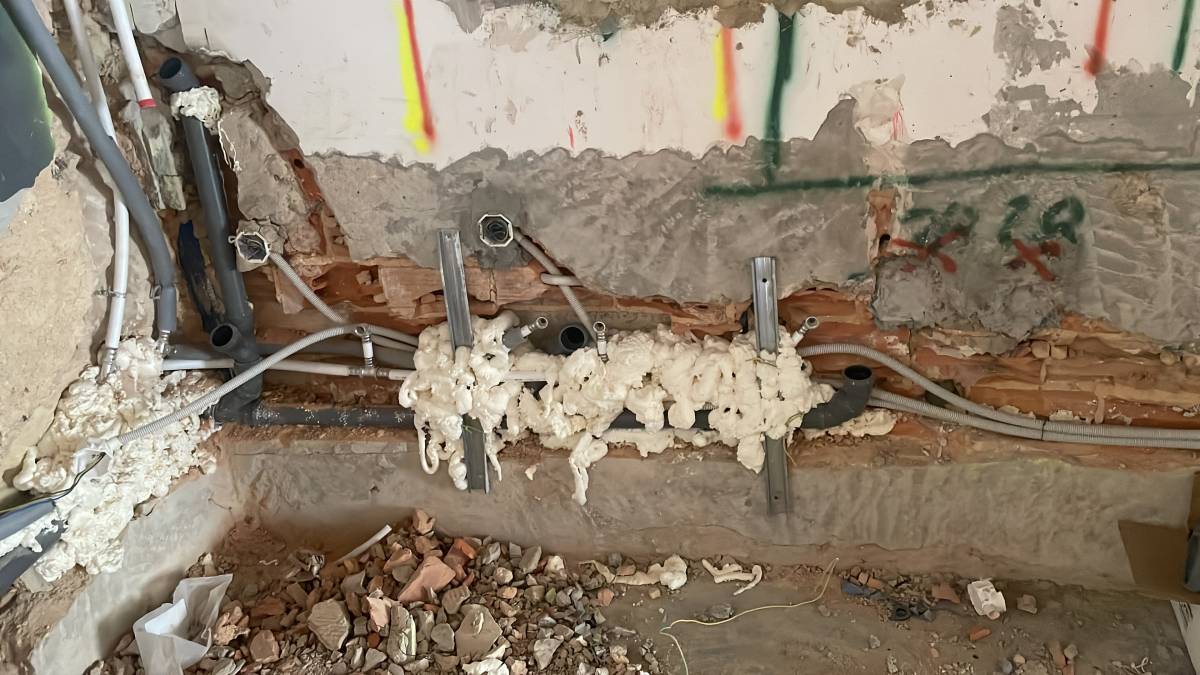 Elizeu Major - Sintra - Instalação de Tubos de Canalização