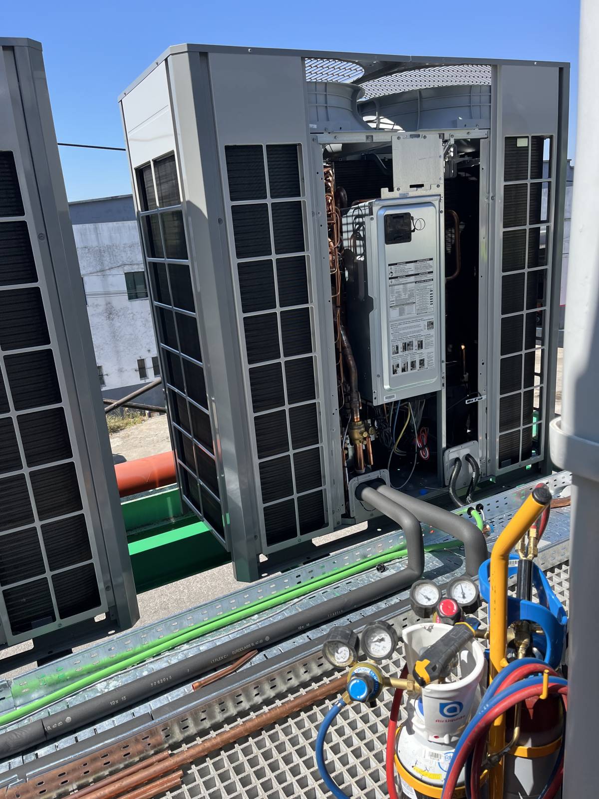 WCO REFRIGERAÇÃO - Almada - Staubsauger reparieren