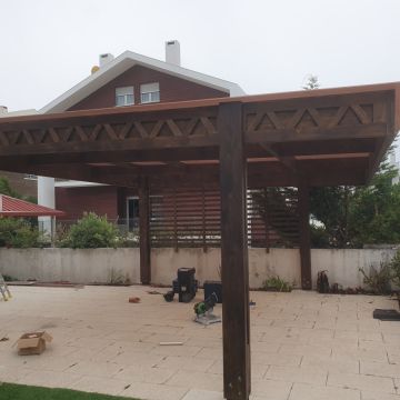 Henrique - Coimbra - Carpentry and Woodworking