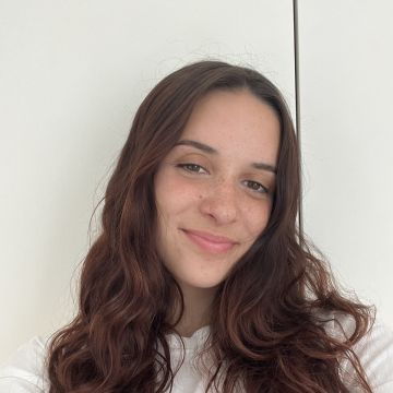 Laura Azevedo - Sintra - Event Help and Wait Staff