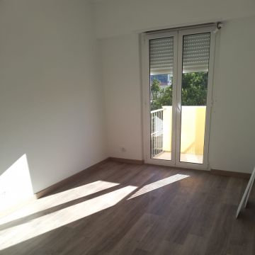 CClean - Oeiras - Interior Wall Addition