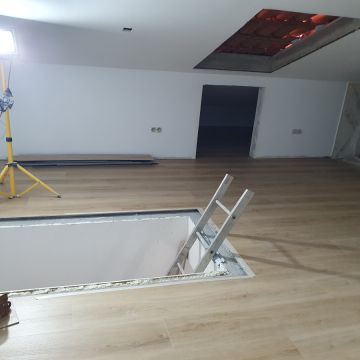 Henrique - Coimbra - Furniture restoration