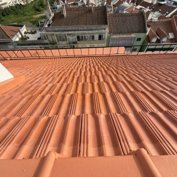 Cubo alpinismo - Almada - Remodelação de Sótão