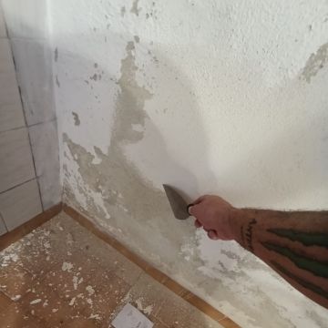 Gilson Pinturas e Remodelação - Barreiro - Reparação de Portadas