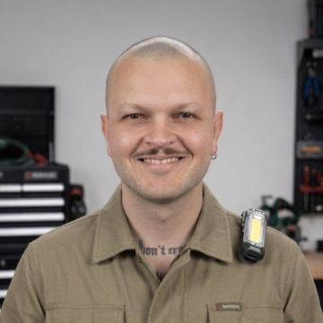 Manoel Farias - São João da Madeira - Montagem de Equipamento Desportivo