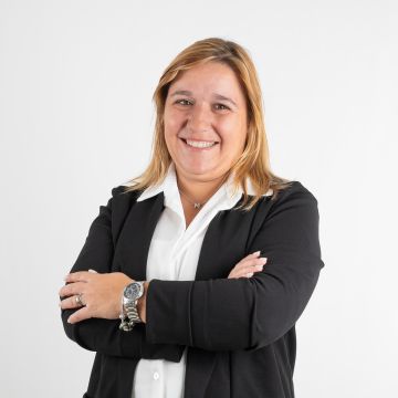 telma MaxFinance Elenco - Sesimbra - Agência de Viagens