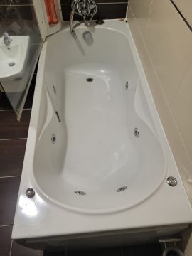 Piscinas, Saunas, Hidromassagem e SPAs