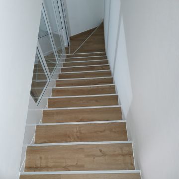 Henrique - Coimbra - Furniture Repair