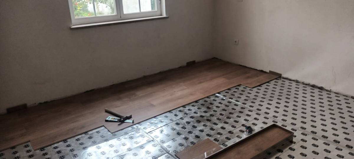 Cristiana Ladrilhos & Construção - Palmela - Beton- oder Estrichfußbodenbelag