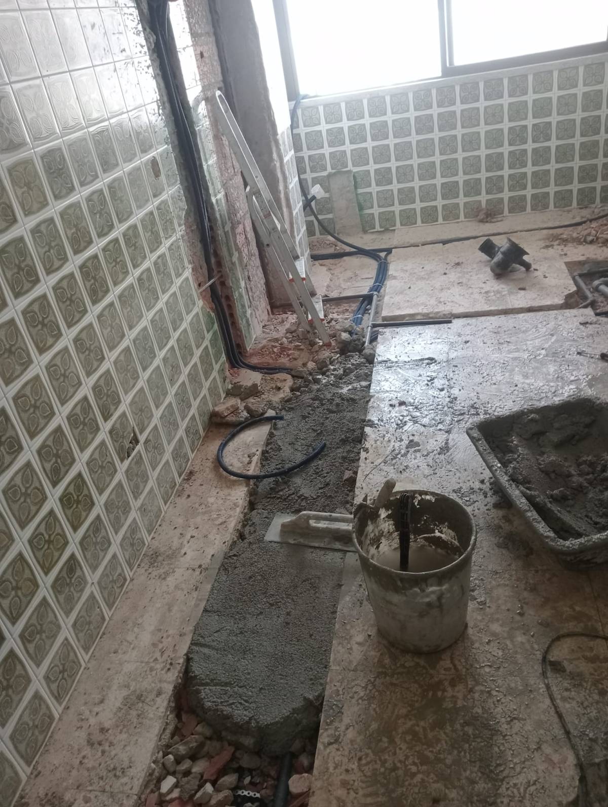 Act4impact - Amadora - Reparação de Azulejos