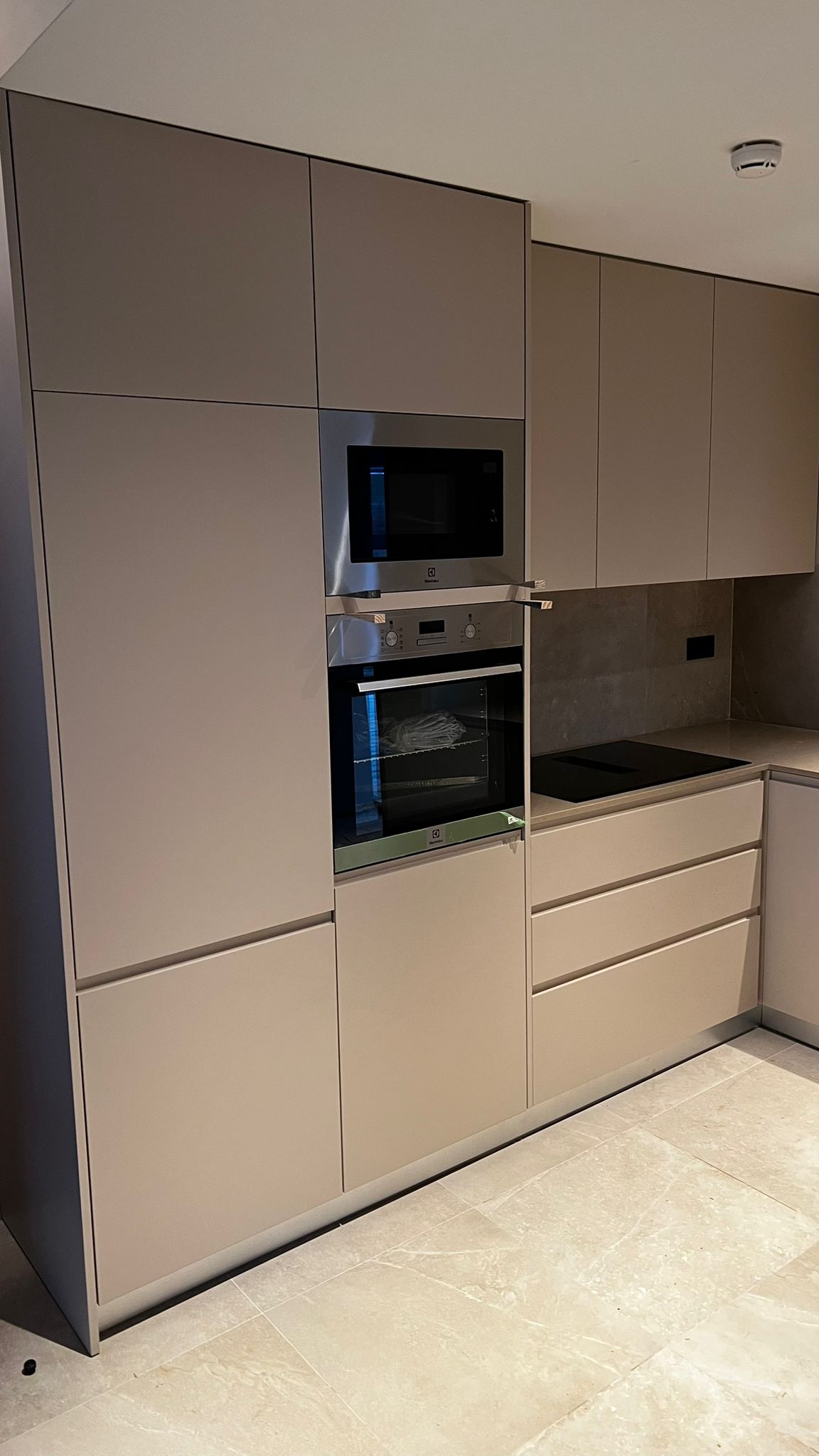 LF Carpintaria - Lisboa - Türreparatur