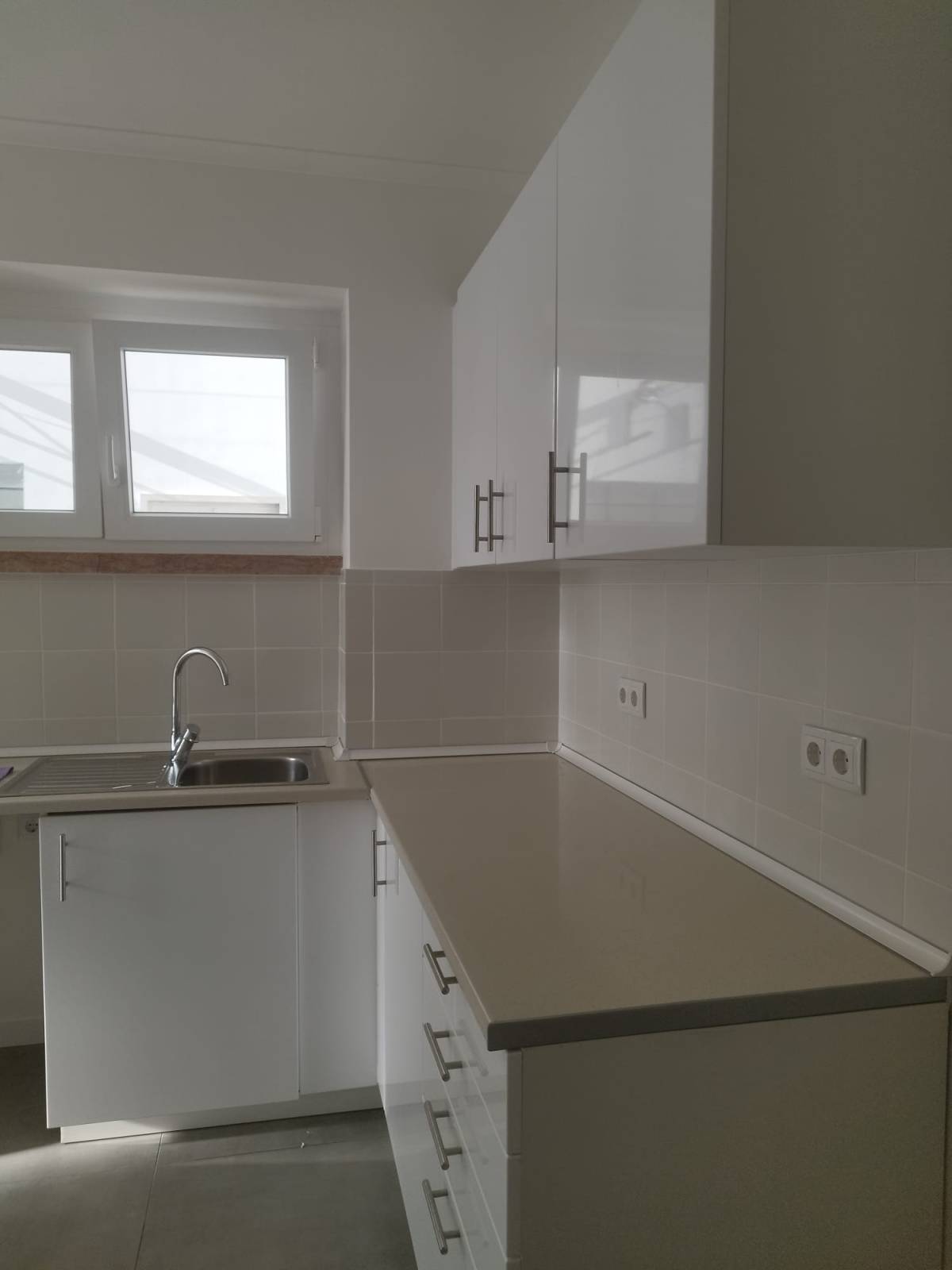 LBP REMODELAÇÃO E CONSTRUÇÃO - Cascais - Remodelações