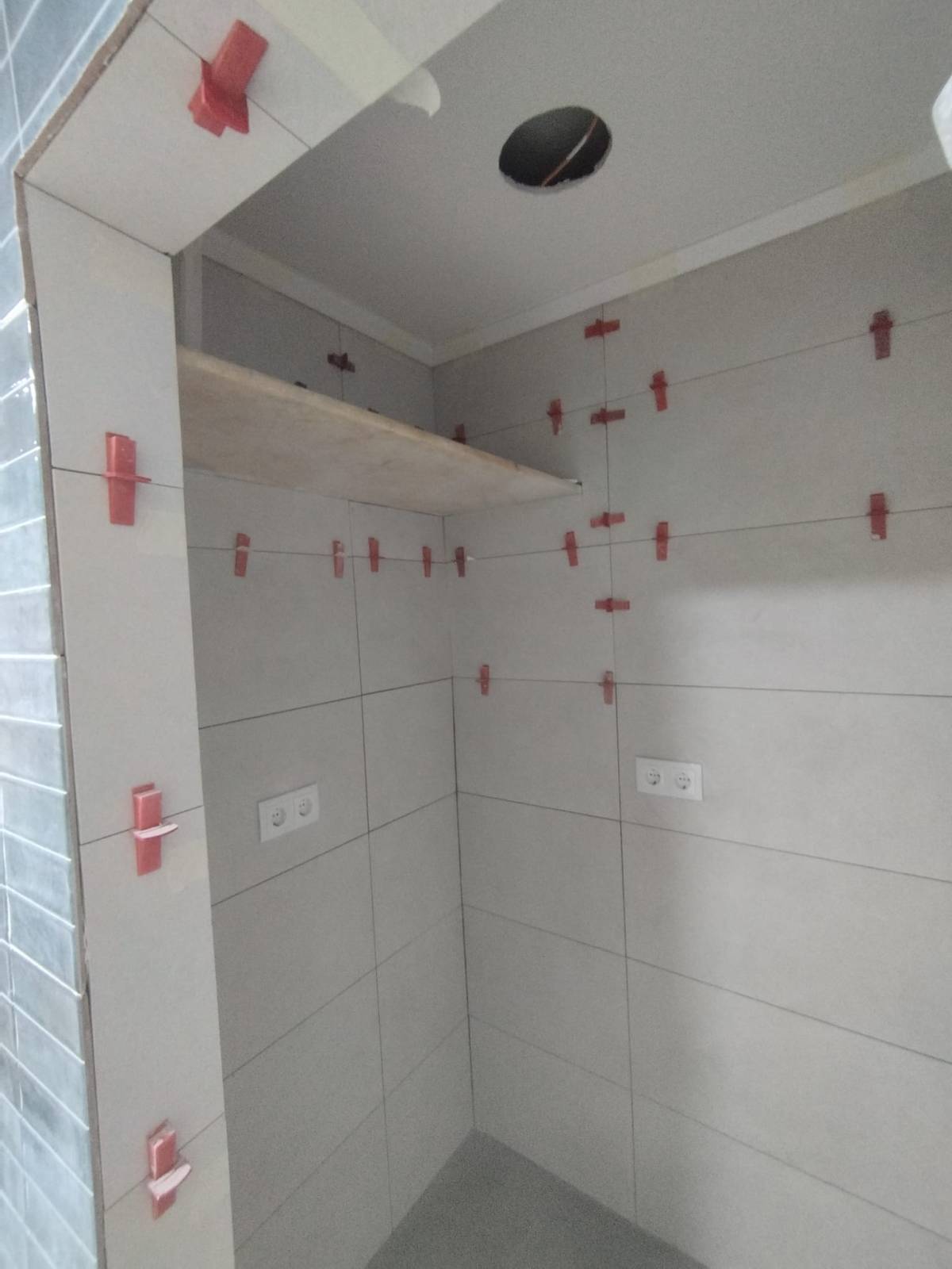LBP REMODELAÇÃO E CONSTRUÇÃO - Cascais - Construção de Parede Interior