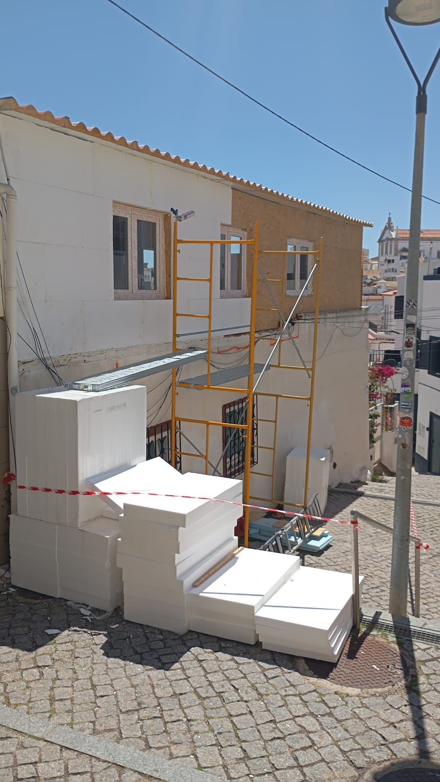 Sou profissional da construção civil com mais de 10 anos de experiência. Atuo em toda a região do Algarve, com sede em Albufeira, prestando serviços d - Silves - Plumbing Pipe Repair
