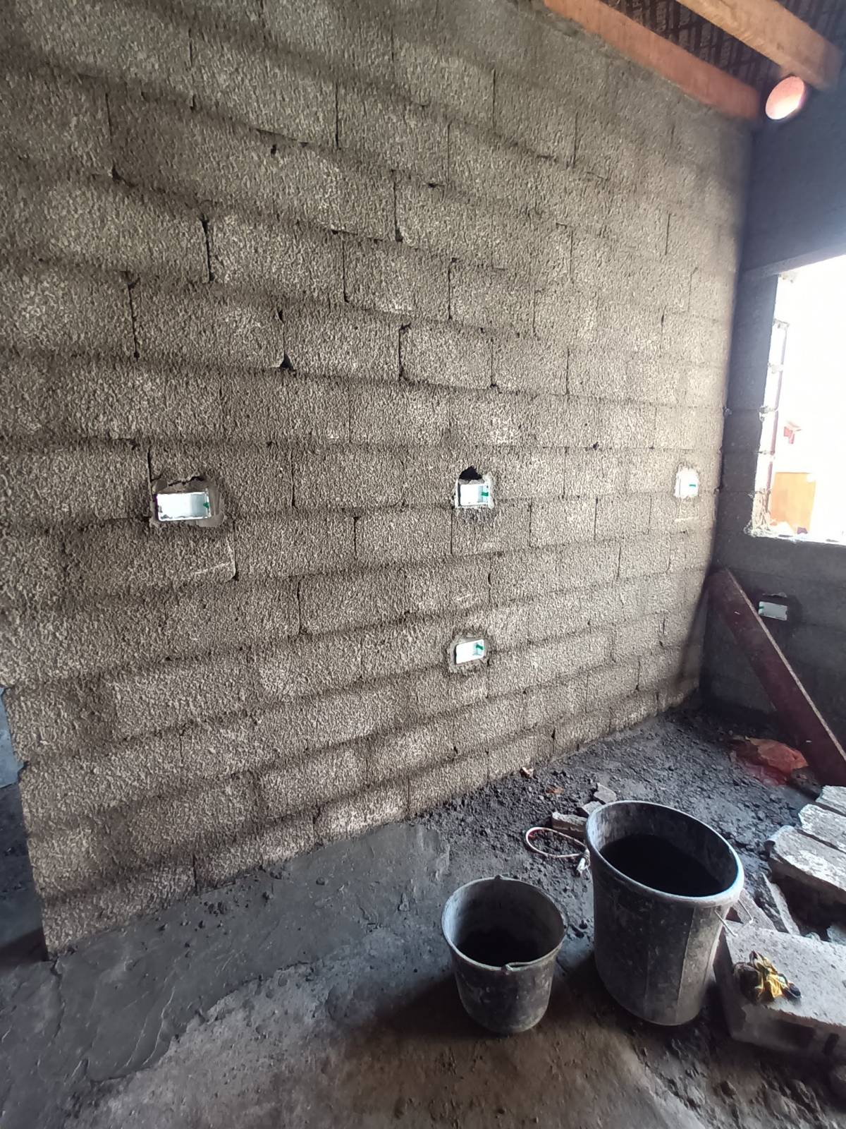Obras de acabamentos, canalização, instalações electrónica - Lisboa - Montagem de Mobília