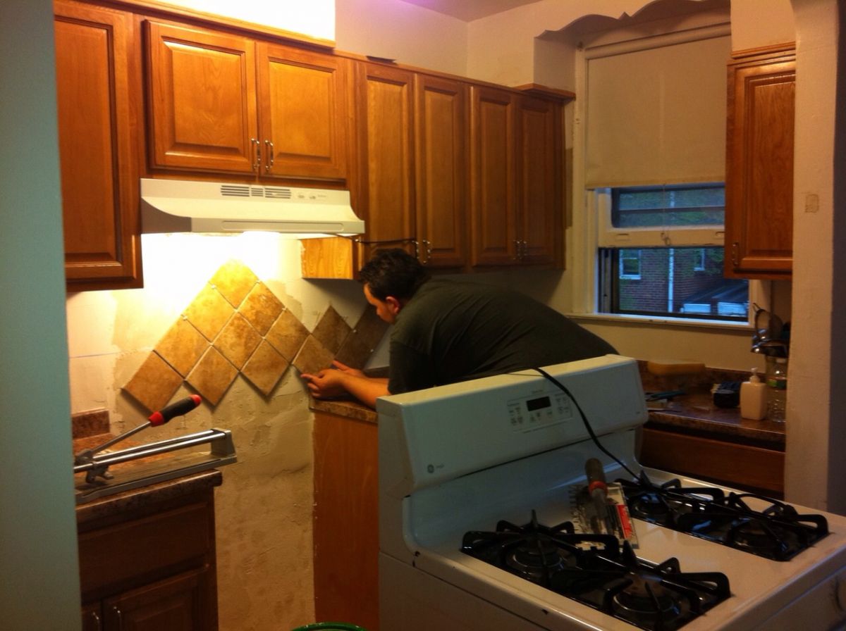 Carlos Diego Sifuente Rodrigues - Leiria - IKEA Furniture Assembly