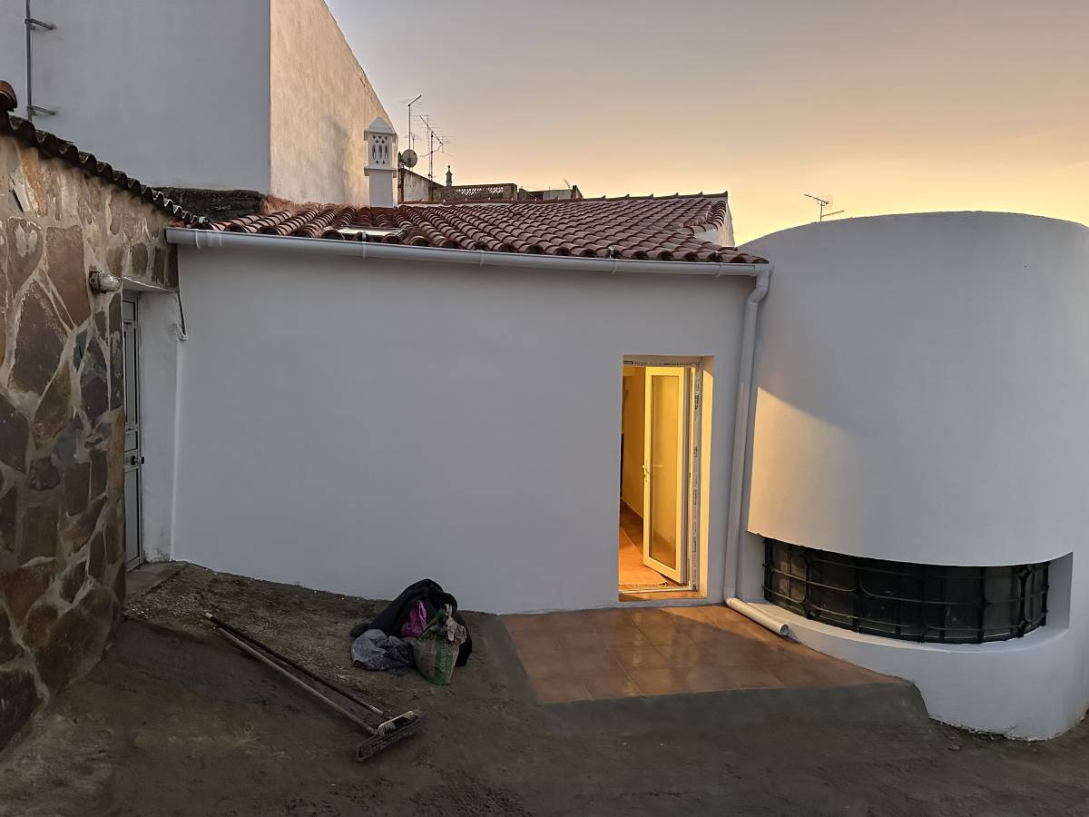 JMP - Tavira - Trockenbau reparieren und Oberflächenstruktur geben