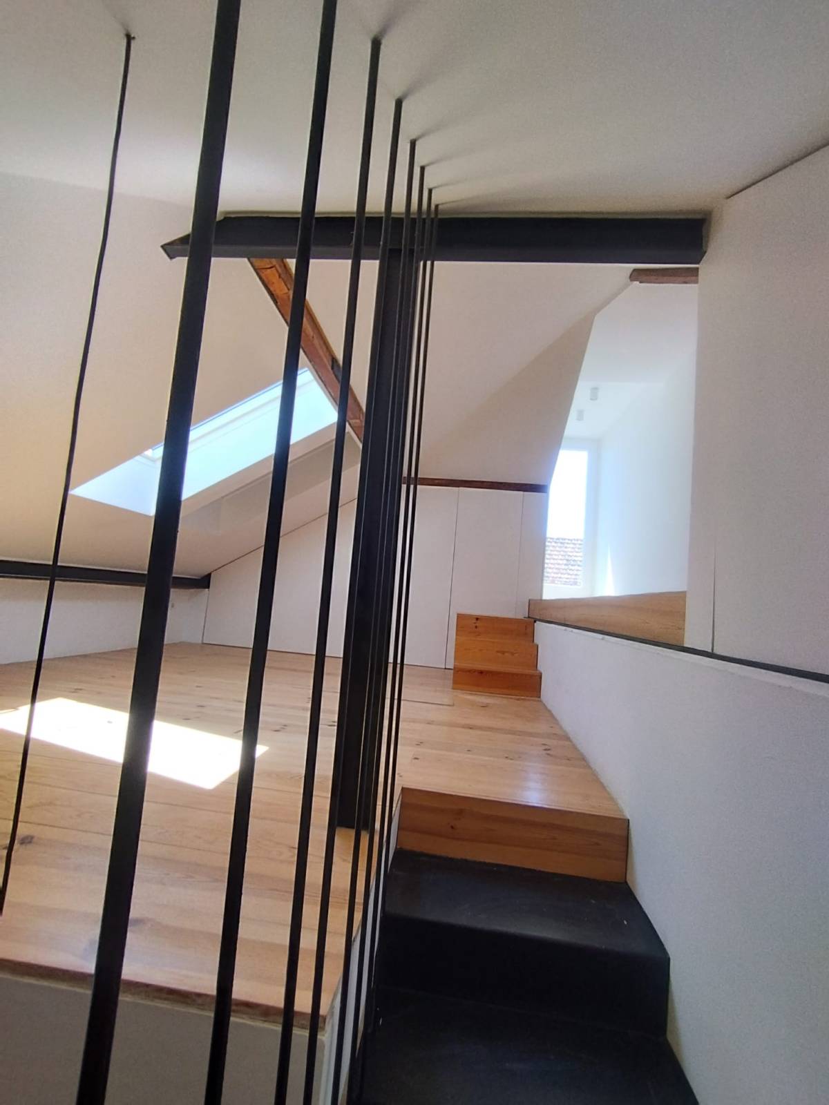 LBP REMODELAÇÃO E CONSTRUÇÃO - Cascais - Reparação ou Substituição de Pavimento em Madeira
