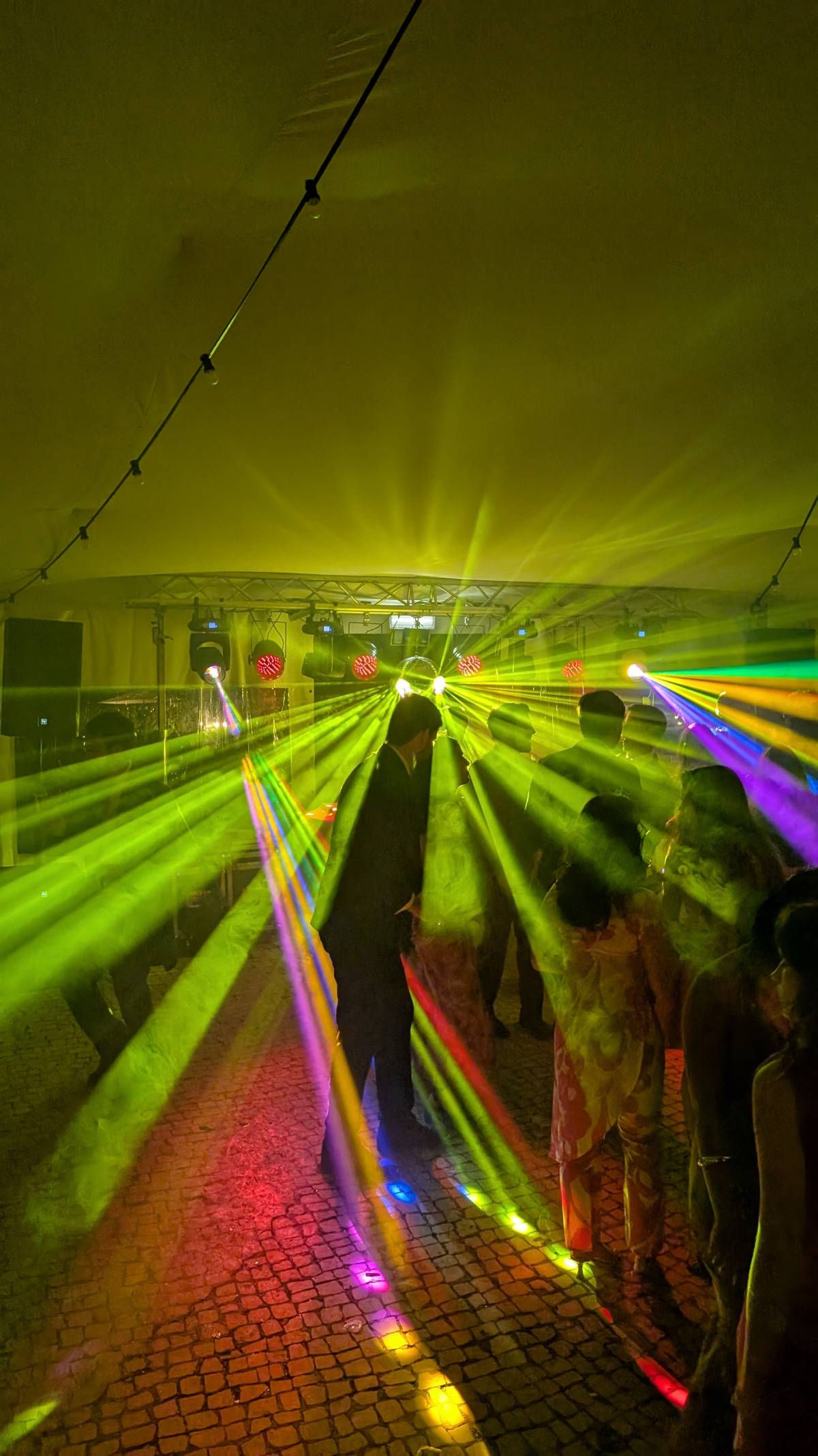 AudioPast - Porto de Mós - DJ para bodas