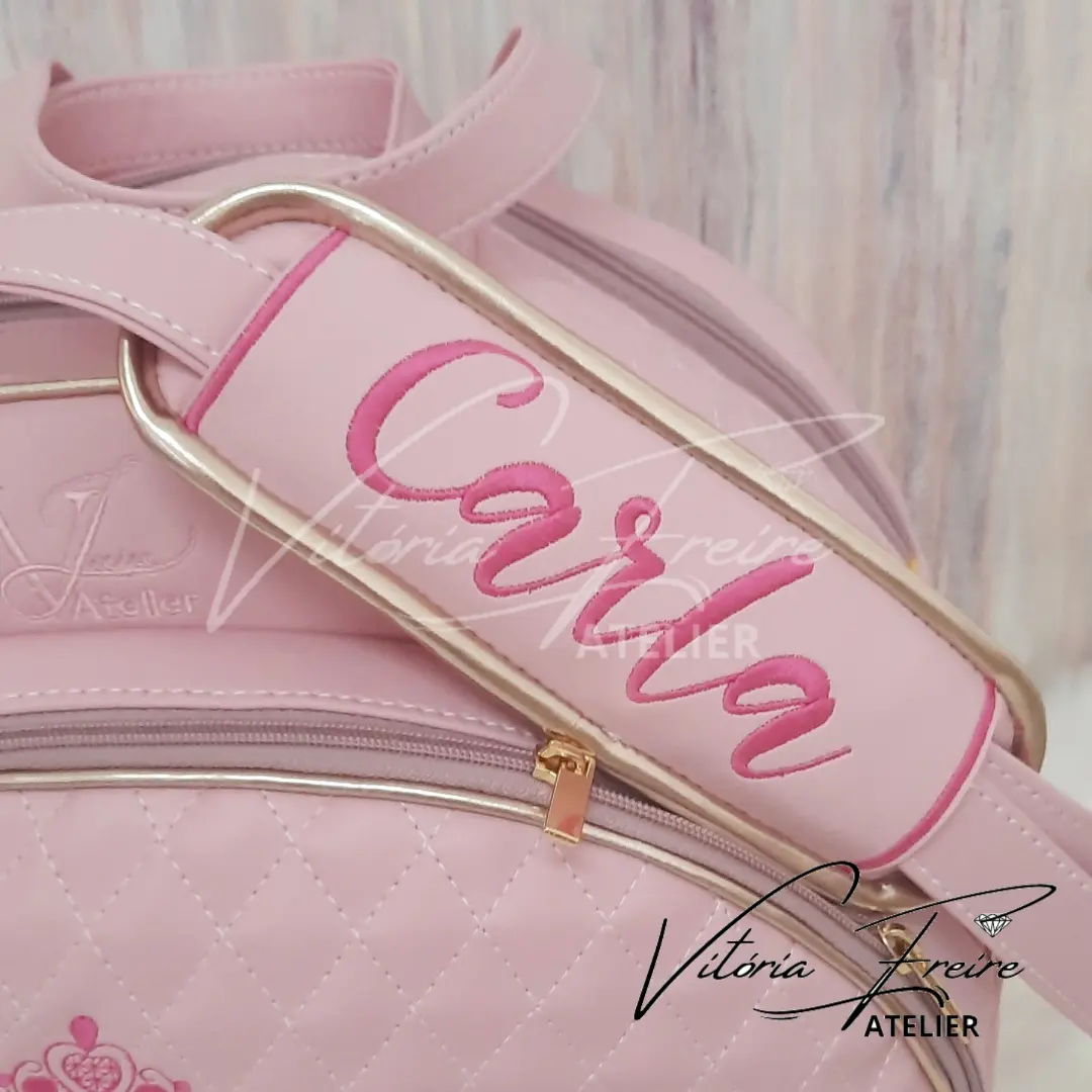 Vitoria Freire Atelier - Entroncamento - Custom Clothes Design