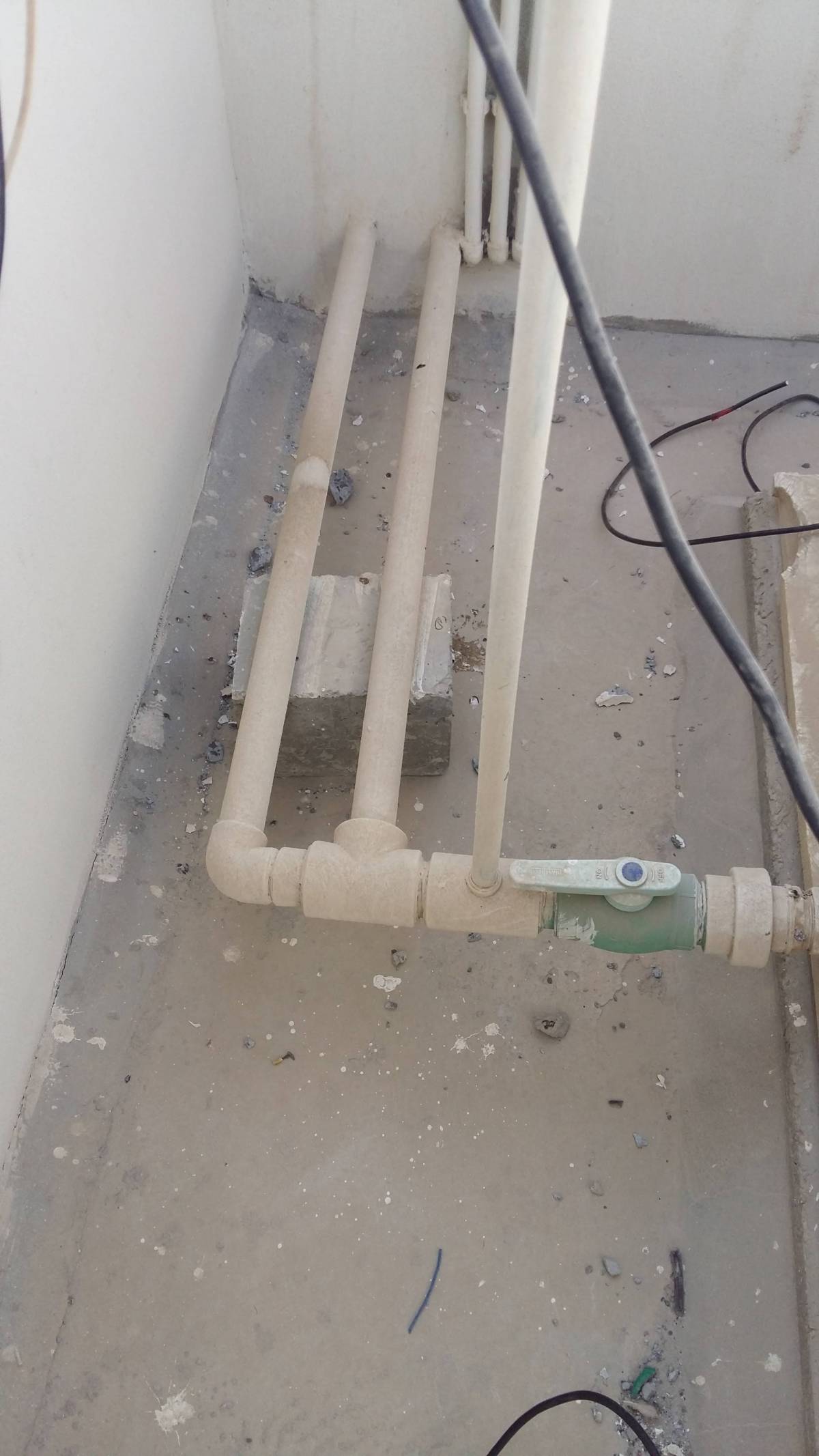 Obras de acabamentos, canalização, instalações electrónica - Lisboa - Pintura Exterior