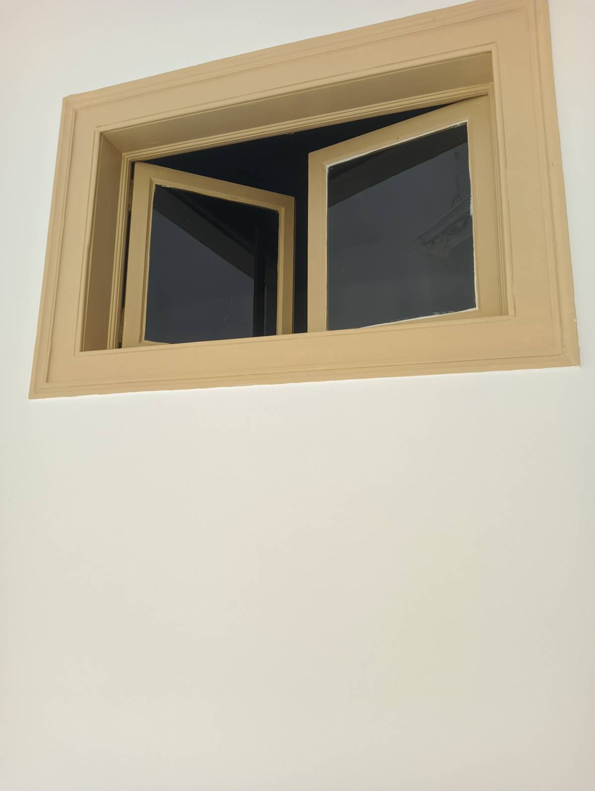 Edna Pires - Amadora - Limpeza de Cortinas e Cortinados