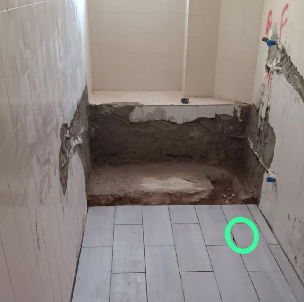 ConstruaMais - Montijo - Reparação de Interruptores e Tomadas