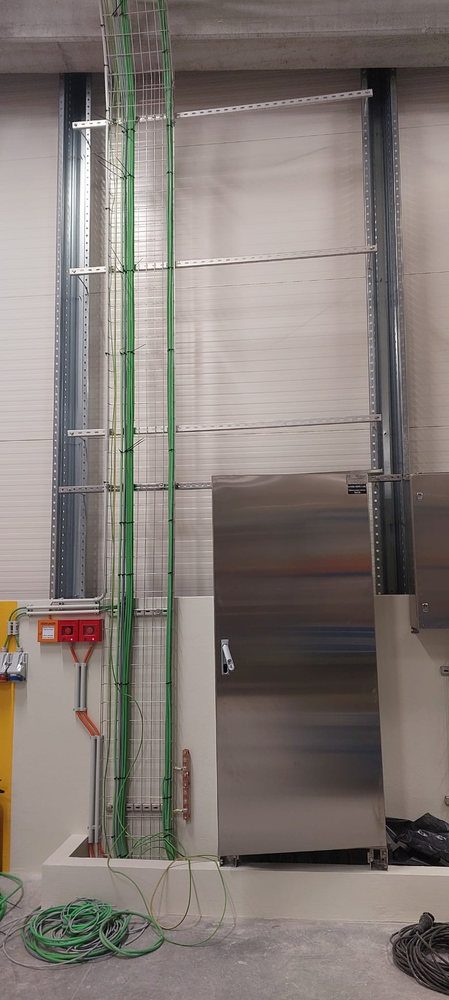 ORTIZ RENGIFO LDA - Barcelos - Instalação ou Substituição de Tubagem de Ventilação