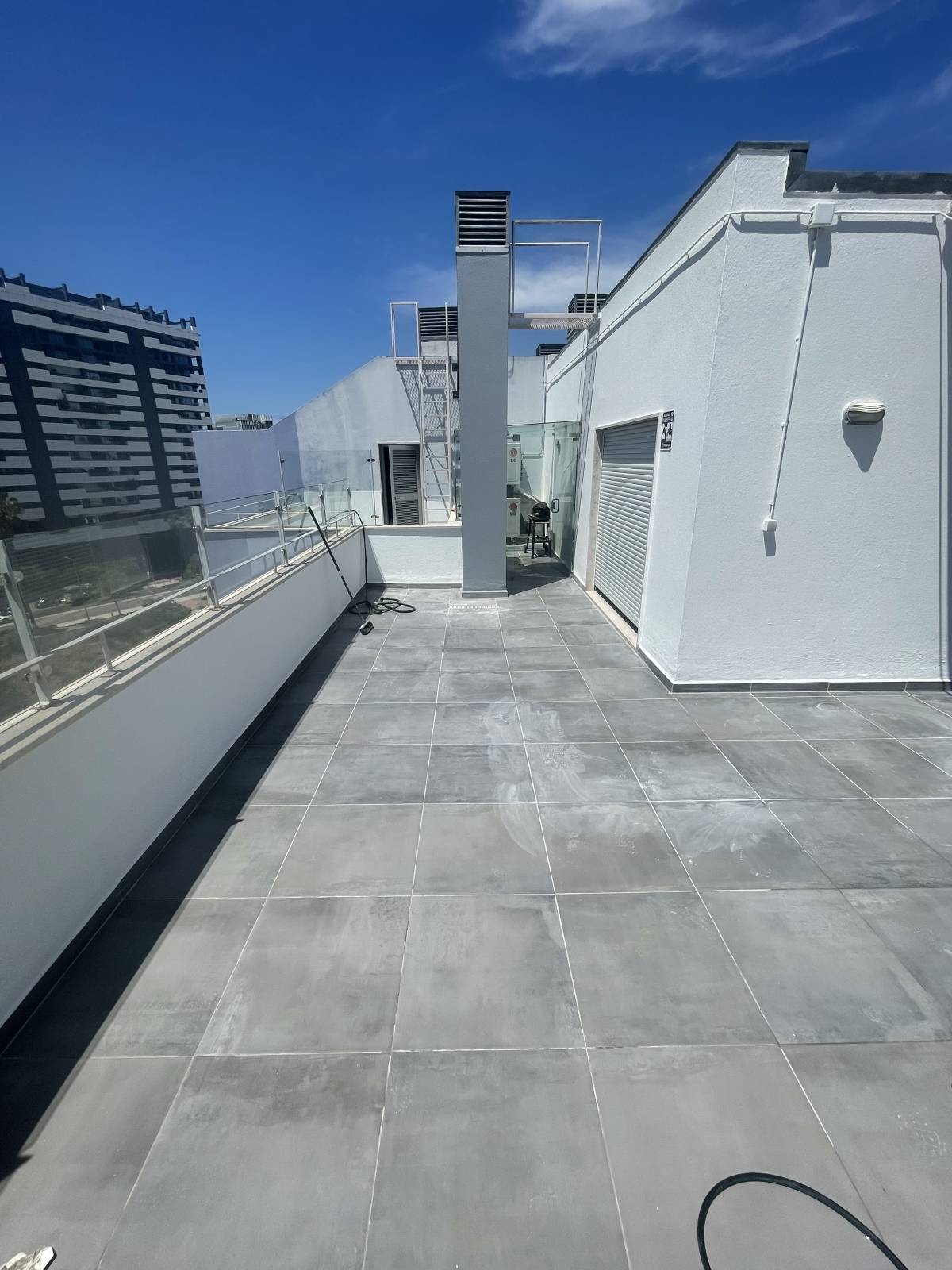 Raphael Giunco - Sintra - Concrete Flooring Installation