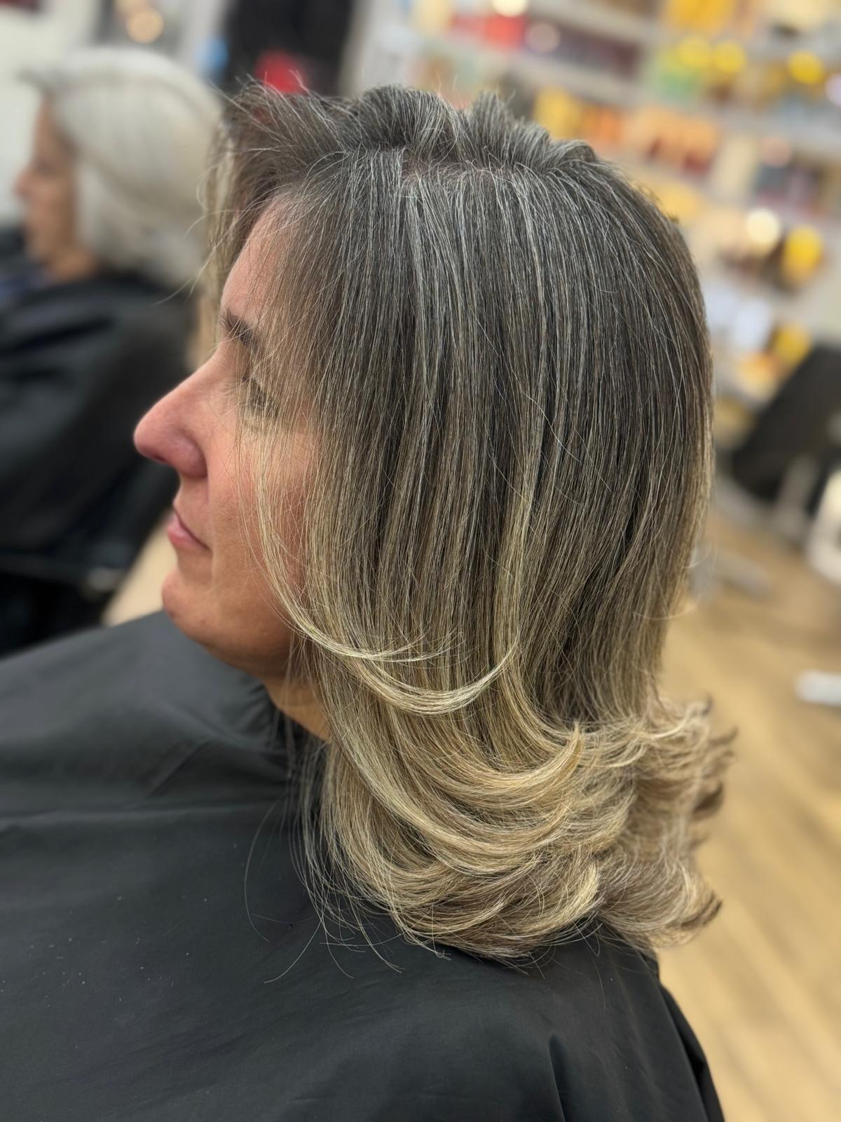 Andréa Silva Hair - Sintra - Peluqueros y maquilladores