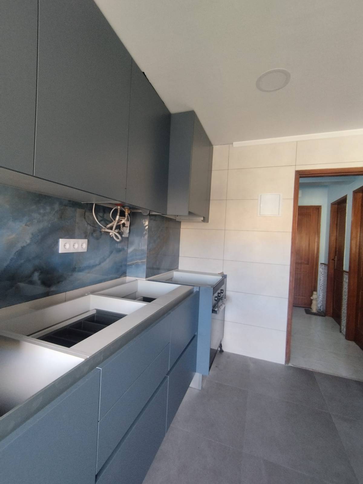 LBP REMODELAÇÃO E CONSTRUÇÃO - Cascais - Ladrilhos e Azulejos