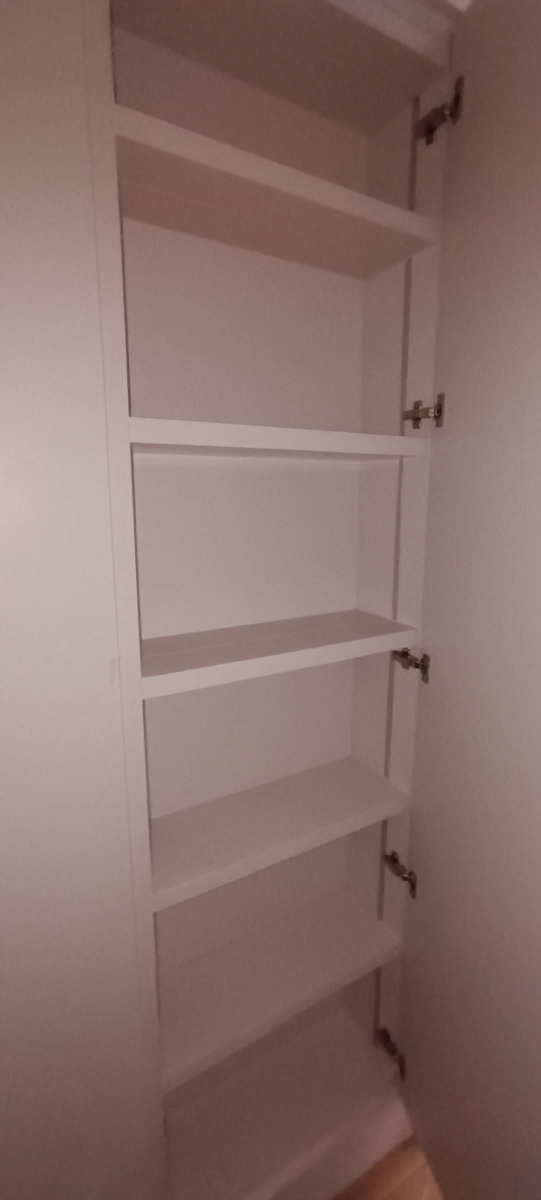 LF Carpintaria - Lisboa - Schrank umbauen