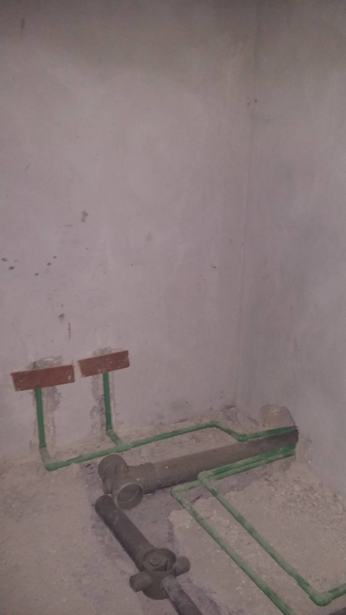 Obras de acabamentos, canalização, instalações electrónica - Lisboa - Problemas Elétricos e de Cabos