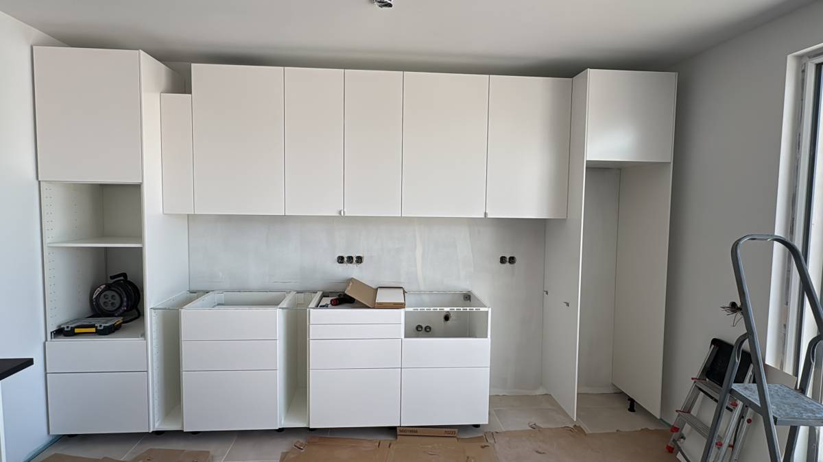 carpintaria de limpos - Caldas da Rainha - Remodelação de Armários