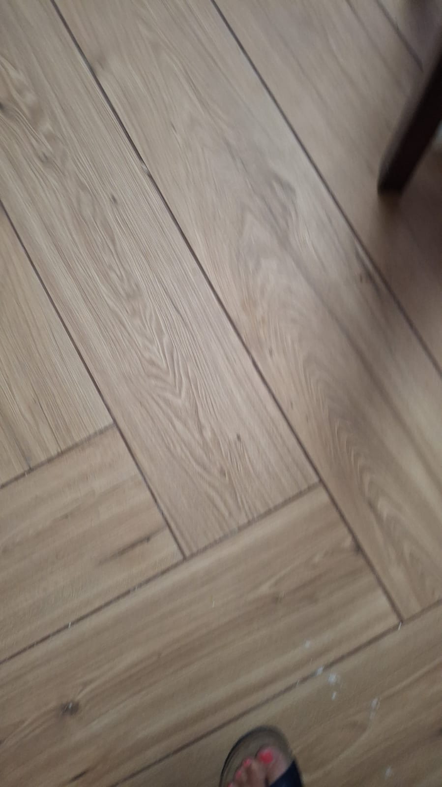 Cristiana Ladrilhos & Construção - Palmela - Vinyl- oder Linoleumboden reparieren oder ausbessern