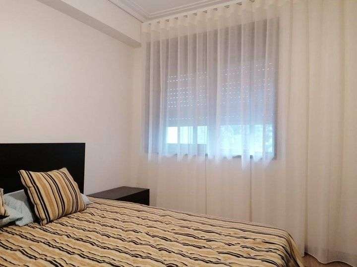 CORTINAS - CALHAS - ESTORES - SOFAS - ESTOFO - Gondomar - Dachrinnen reparieren