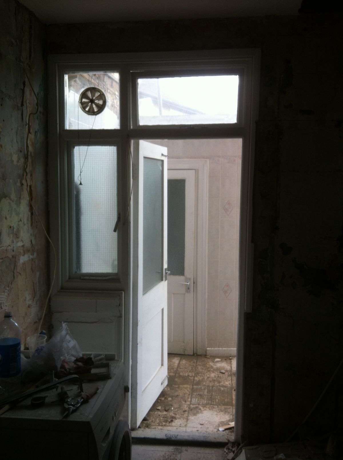 Carlos Diego Sifuente Rodrigues - Leiria - Stone or Tile Flooring Installation