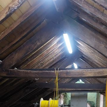 ORTIZ RENGIFO LDA - Barcelos - Instalação de Lâmpada