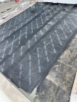 Raphael Giunco - Sintra - Vinyl or Linoleum Installation