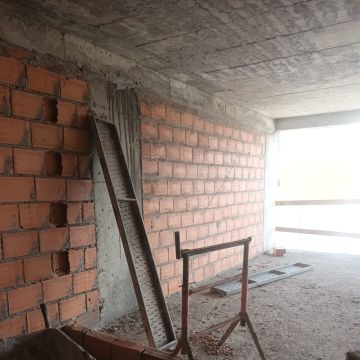 Cristiana Ladrilhos & Construção - Palmela - Dachreinigung