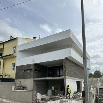 Eddy Signo unipessoal,Lda - Seixal - Roof Installation or Replacement