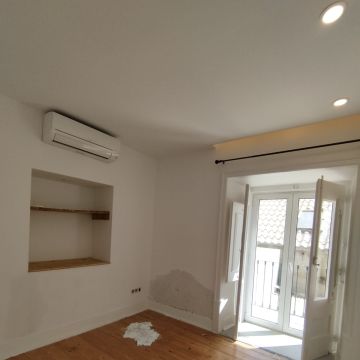 LBP REMODELAÇÃO E CONSTRUÇÃO - Cascais - Paredes, Pladur e Escadas