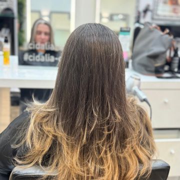 Andréa Silva Hair - Sintra - Peluquería para eventos